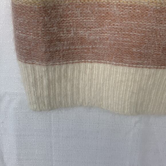 Be Cool women's small medium sweater pullover fuzzy stripe new cream neutral - Picture 7 of 10